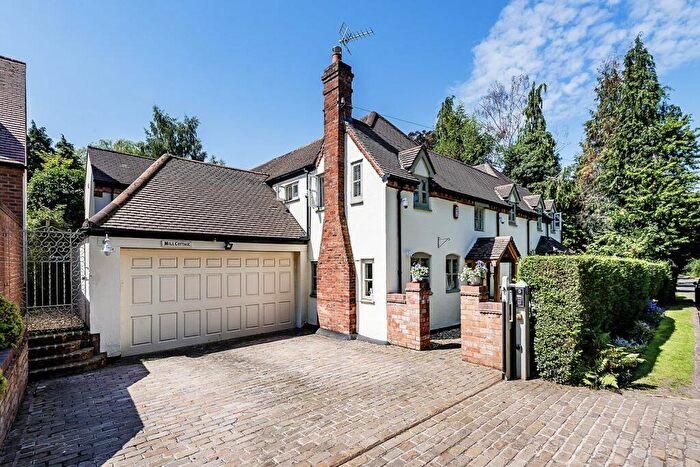 4 Bedroom Detached House For Sale In Penn Lane, Tanworth-In-Arden, B94