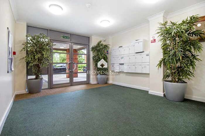 3 Bedroom Duplex For Sale In Rotary Way, Central Colchester, CO3