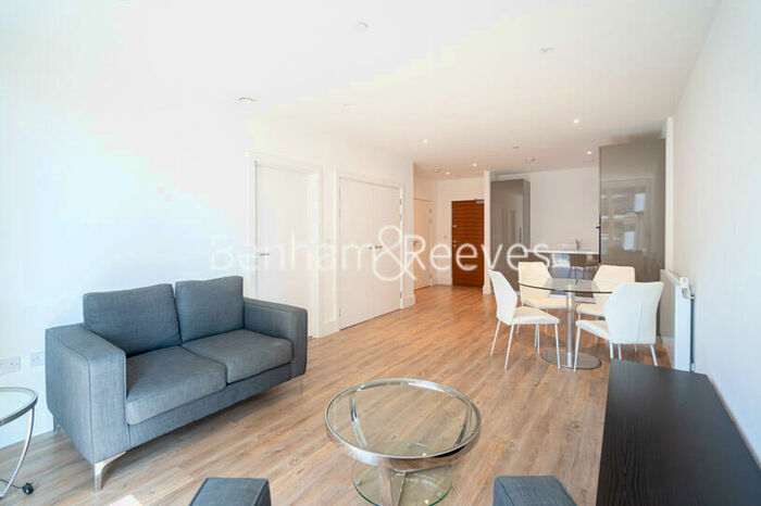 1 Bedroom Apartment To Rent In Plumstead Road, Woolwich, SE18