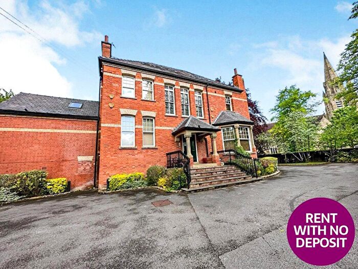 2 Bedroom Flat To Rent In Moss Lane, Sale, M33