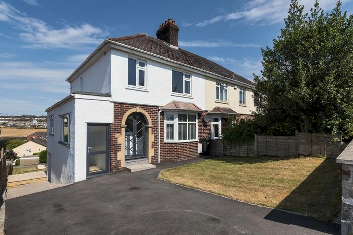 3 Bedroom Semi-Detached House To Rent In Bath New Road, Radstock, BA3