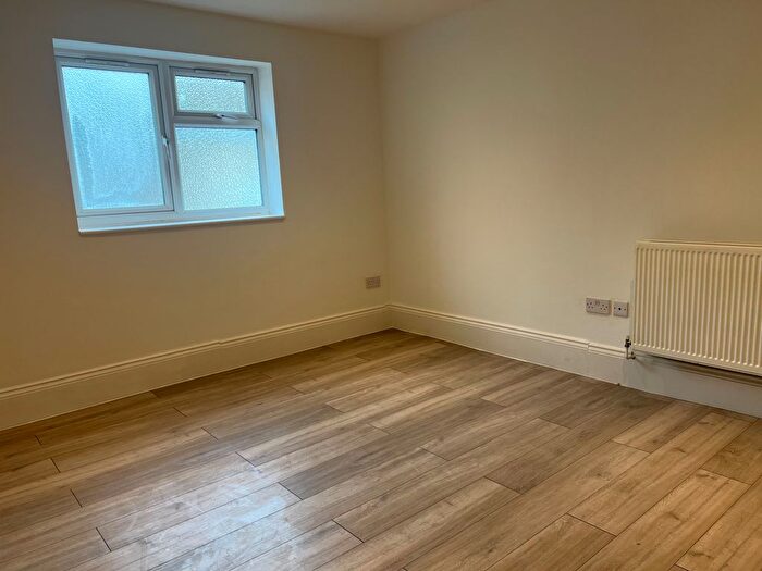 1 Bedroom Studio To Rent In St Albans Road, Watford, WD24