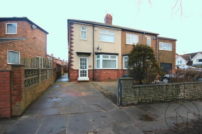 3 Bedroom Semi-Detached House To Rent In Salters Lane North, Darlington, DL1