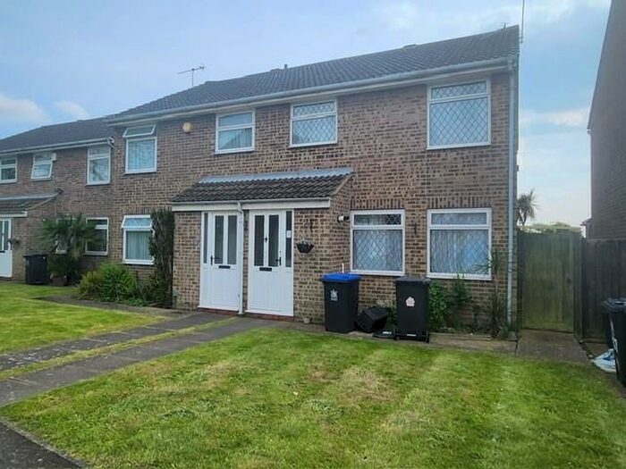 3 Bedroom Semi-Detached House To Rent In Iver, Slough, SL0