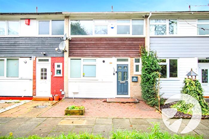 3 Bedroom Terraced House For Sale In Court Road, London, SE9