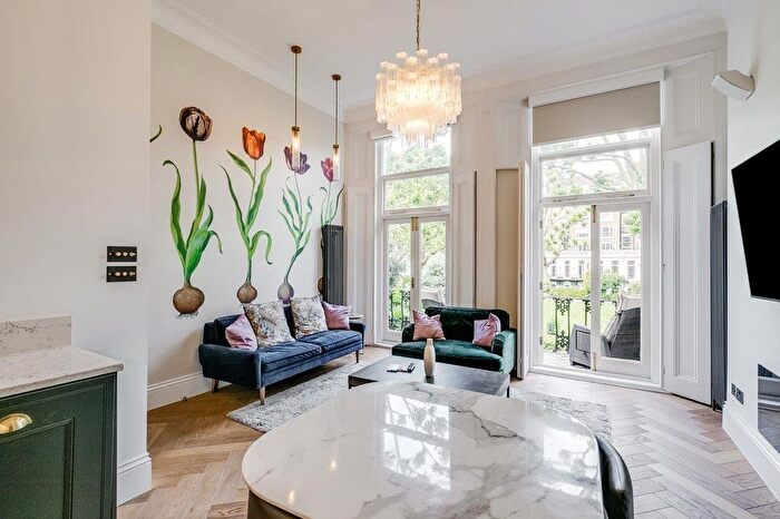 2 Bedroom Flat For Sale In Randolph Crescent, Maida Vale, London, W9