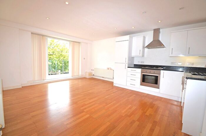 1 Bedroom Flat To Rent In Lansdowne Place, Crystal Palace, SE19