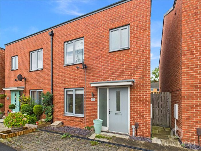 3 Bedroom Semi-Detached House For Sale In Paton Way, Darlington, Durham, DL1