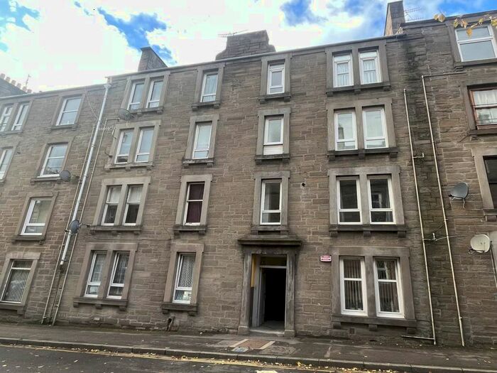 1 Bedroom Flat To Rent In Baldovan Terrace, Dundee, DD4