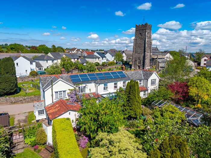5 Bedroom Detached House For Sale In Fern Cottage, West Buckland, EX32