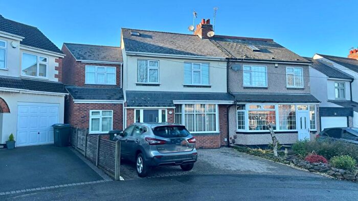 4 Bedroom Semi-Detached House For Sale In Ebro Crescent, Binley, Coventry, CV3