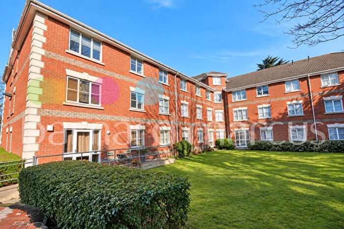 2 Bedroom Apartment To Rent In Haling Park Road, South Croydon, CR2