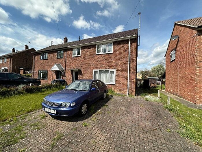 3 Bedroom Semi-Detached House For Sale In Coronation Close, Waterbeach, Cambridge, Cambridgeshire, CB25