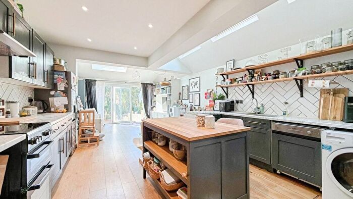 3 Bedroom Terraced House For Sale In Highbury Road, Bedminster, BS3