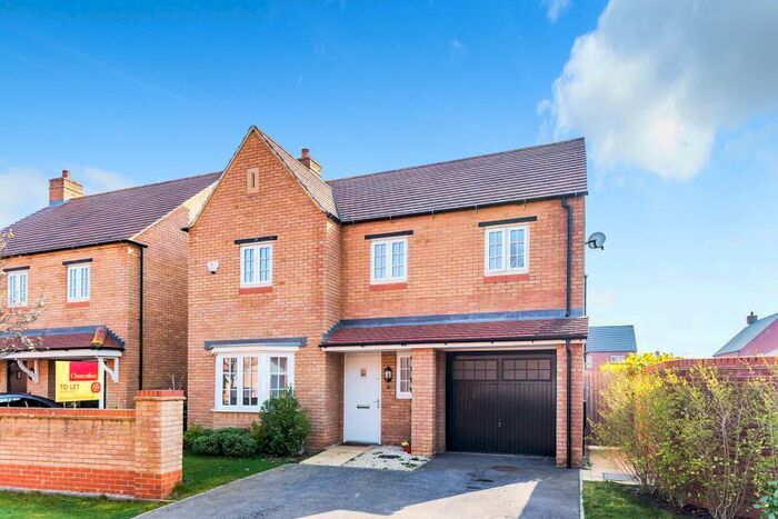 4 Bedroom Detached House To Rent In Parsons Piece, Banbury, OX16