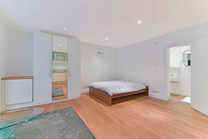 Studio For Sale In West End Lane, London, NW6