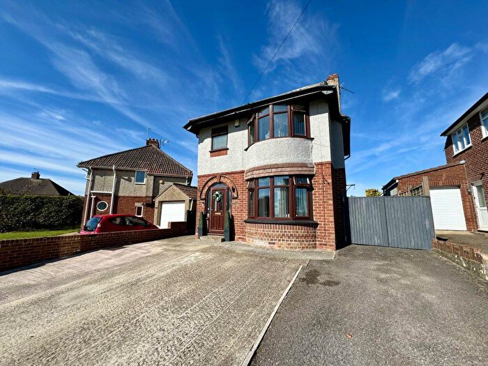 3 Bedroom Detached House For Sale In Glenthorne Avenue, Yeovil, Somerset, BA21