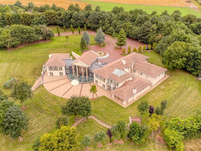 8 Bedroom Detached House For Sale In Sherbourne Hill, Stratford-Upon-Avon, CV35