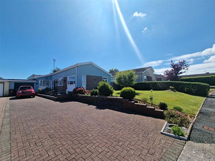 3 Bedroom Bungalow For Sale In St. Davids Road, Pembroke, Pembrokeshire, SA71