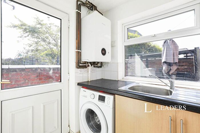 2 Bedroom Terraced House To Rent In West Street, Crewe, CW1