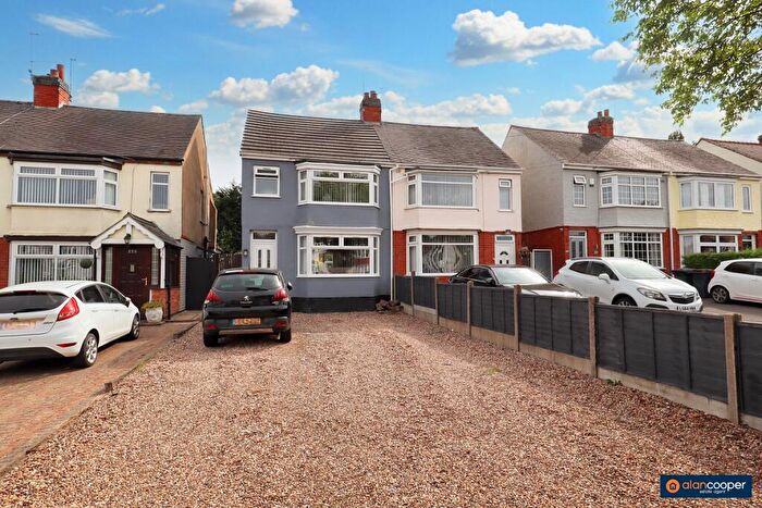 3 Bedroom Semi-Detached House For Sale In Camp Hill Road, Nuneaton, CV10