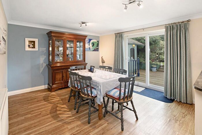 5 Bedroom Detached House For Sale In Cedar Close, Teignmouth, TQ14