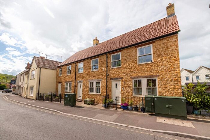 3 Bedroom Town House To Rent In Lower Woodcock Street, Castle Cary, Somerset, BA7
