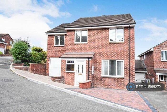 6 Bedroom Detached House To Rent In Michigan Way, Exeter, EX4