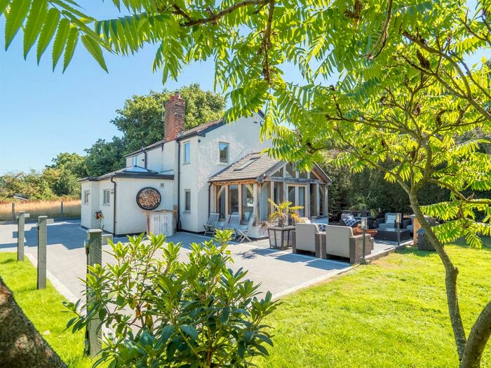 4 Bedroom Character Property For Sale In Meer End Road, Honiley, Kenilworth, CV8