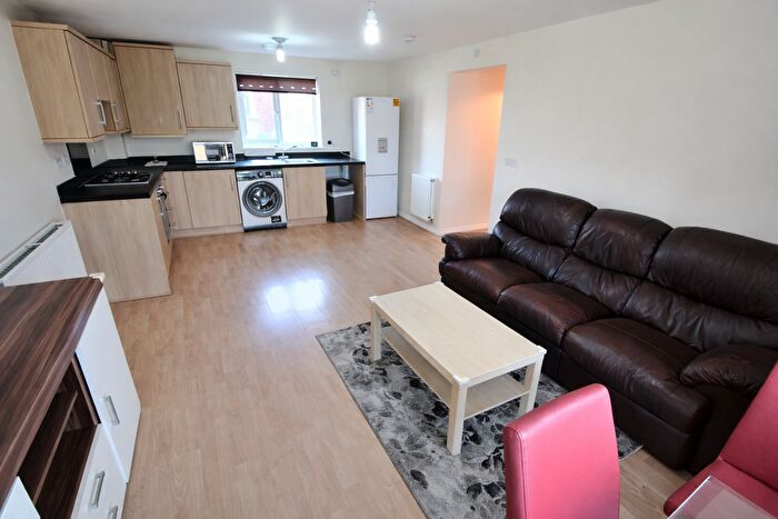 2 Bedroom Flat To Rent In Signals Drive, Coventry, CV3