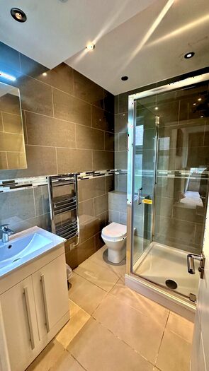 3 Bedroom Apartment To Rent In Northwick Avenue, Harrow, HA3