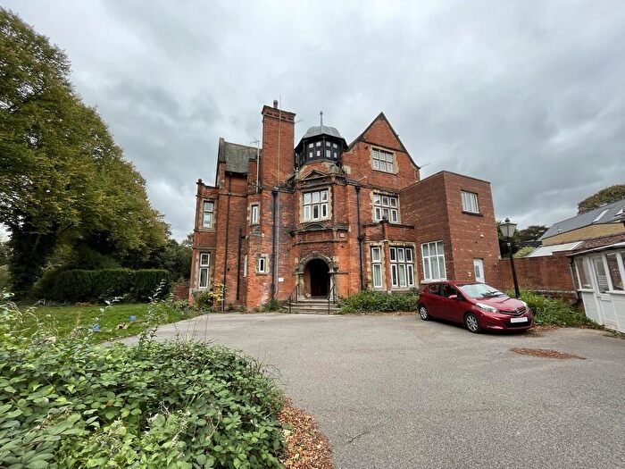1 Bedroom Apartment To Rent In Lindum Terrace, Lincoln, LN2