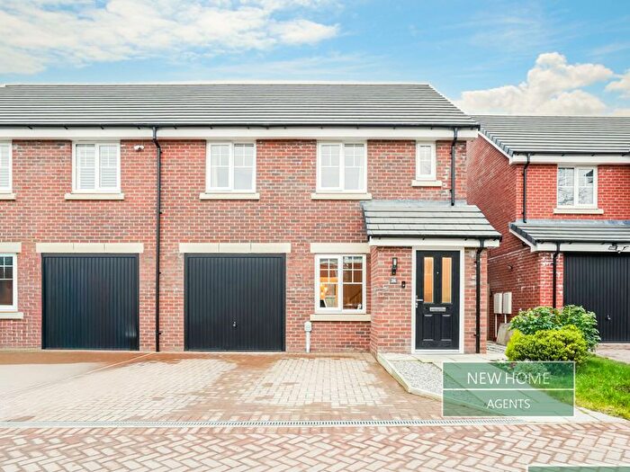 3 Bedroom Semi Detached House For Sale In Monarch Avenue, Bamber Bridge, Preston, PR5
