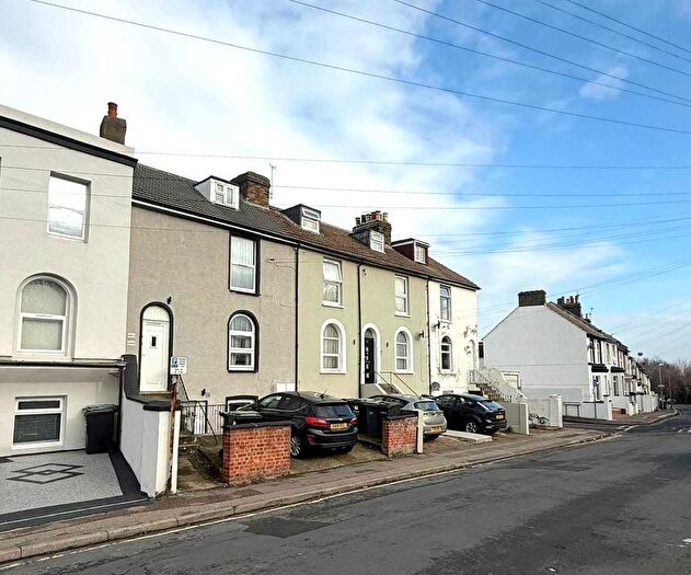4 Bedroom End Terrace House To Rent In Milton Road, Gravesend, DA12