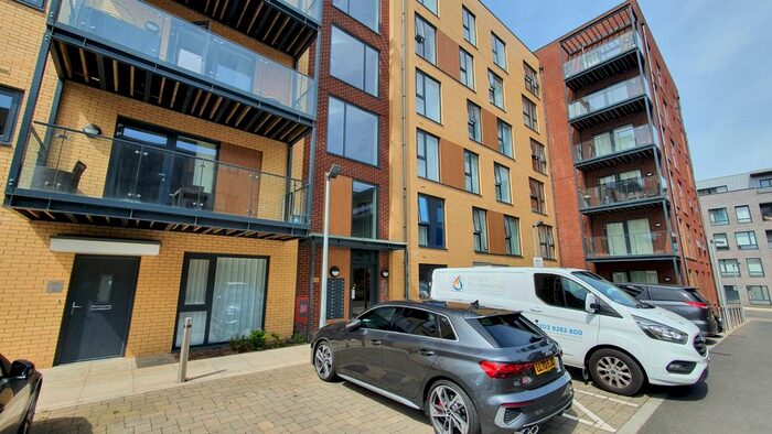 2 Bedroom Flat To Rent In Silverworks Close, Edgware, NW9