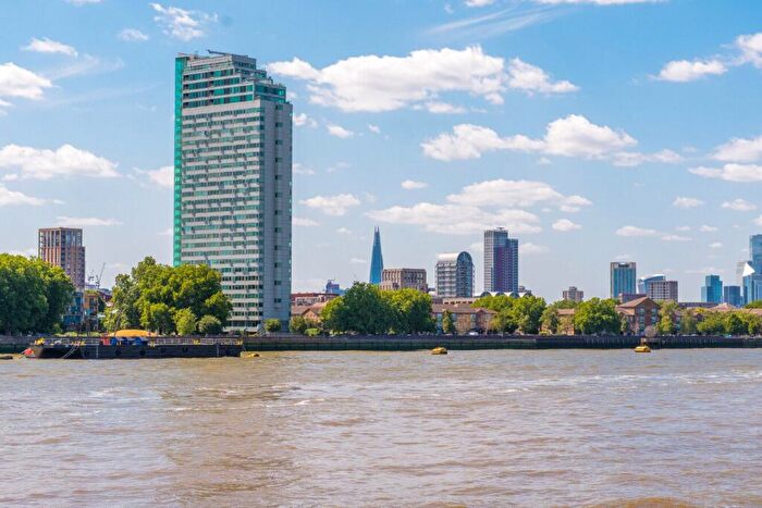 2 Bedroom Flat To Rent In Aragon Tower George Beard Road, London, SE8
