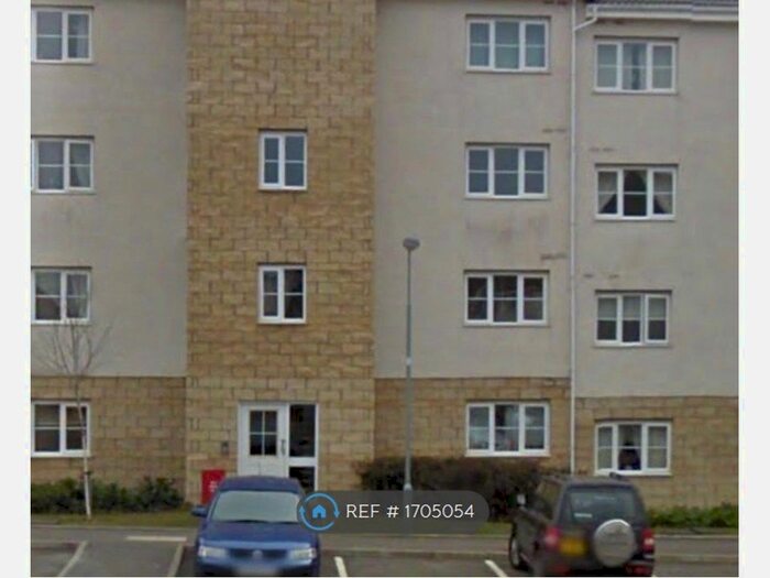 2 Bedroom Flat To Rent In Queens Crescent, Livingston, EH54