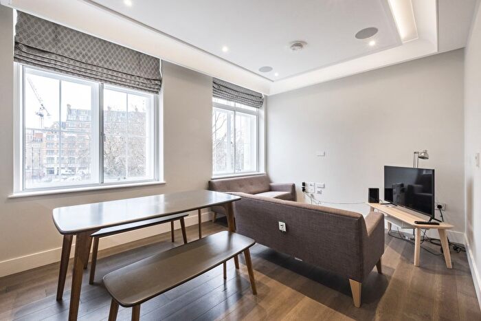 1 Bedroom Flat To Rent In West Smithfield, London, EC1A