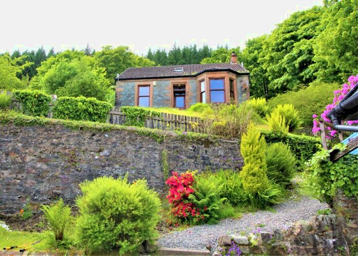 3 Bedroom Property To Rent In Blairemore, Dunoon, PA23