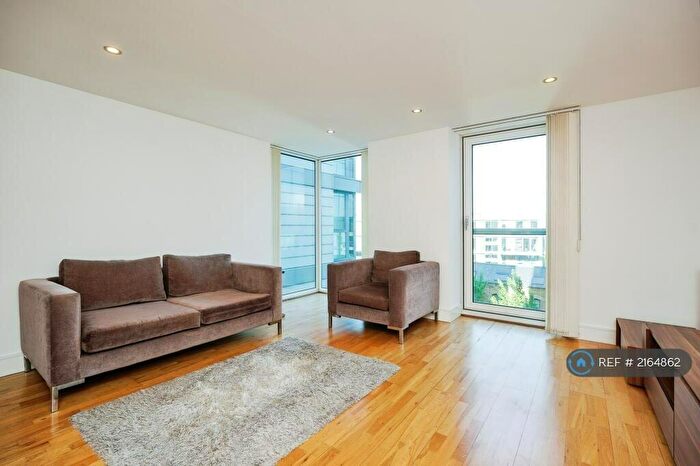 2 Bedroom Flat To Rent In Distillery Tower, London, SE8