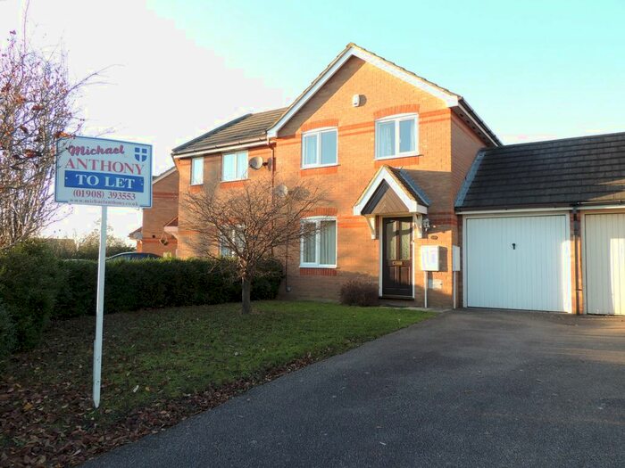 3 Bedroom Semi-Detached House To Rent In The Oval, Oldbrook, Milton Keynes MK6