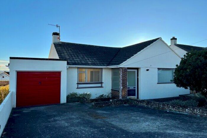 2 Bedroom Detached Bungalow To Rent In Windmill Road, Paignton, TQ3