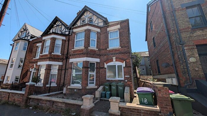 2 Bedroom Flat To Rent In Connaught Road, Folkestone, Kent, CT20