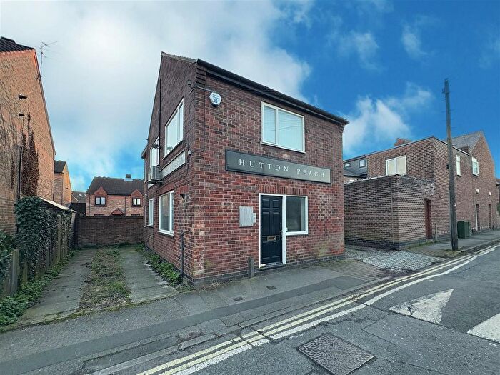 Property For Sale In Avenue Road, York, YO30