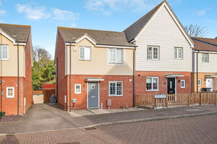 3 Bedroom Semi Detached House For Sale In Heron Way, Harwich, CO12