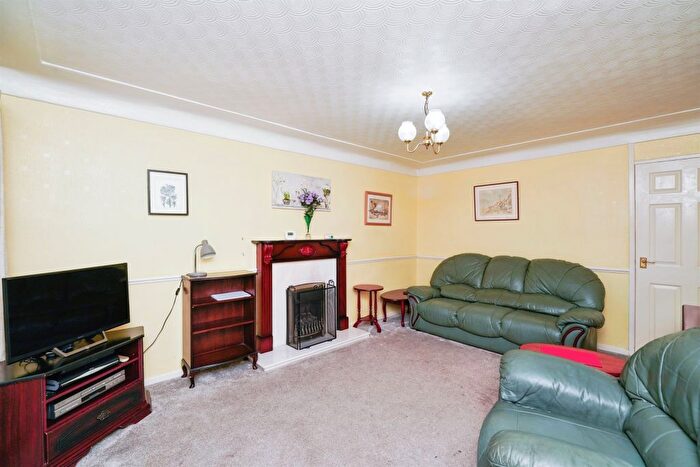 2 Bedroom Semi-Detached Bungalow For Sale In Dunning Close, Upton, Wirral, CH49