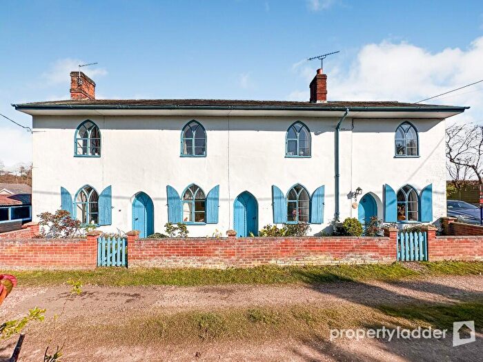 4 Bedroom Cottage For Sale In Church Close, Horstead, NR12