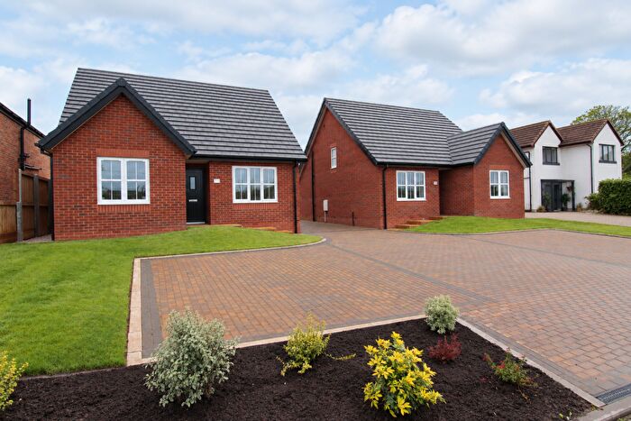 3 Bedroom Detached Bungalow For Sale In Orchards / Greenside, Old School Lane, Farington, PR5