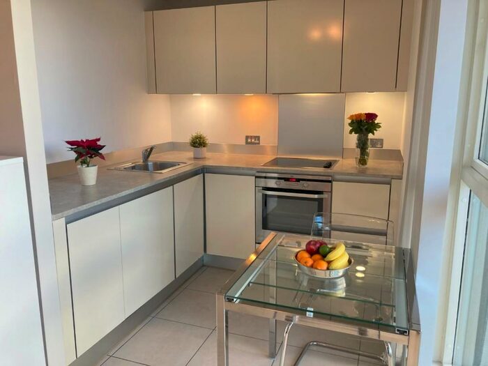 1 Bedroom Apartment To Rent In Watermark, Ferry Road, Cardiff, CF11