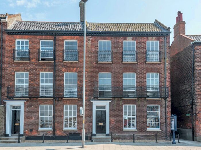 1 Bedroom Flat To Rent In South Quay, NR30